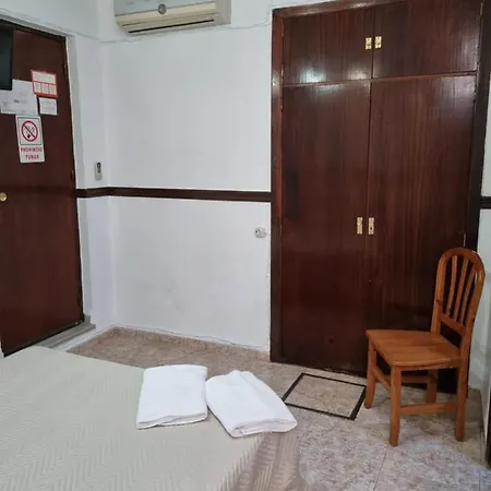 Guest house Javier Seville