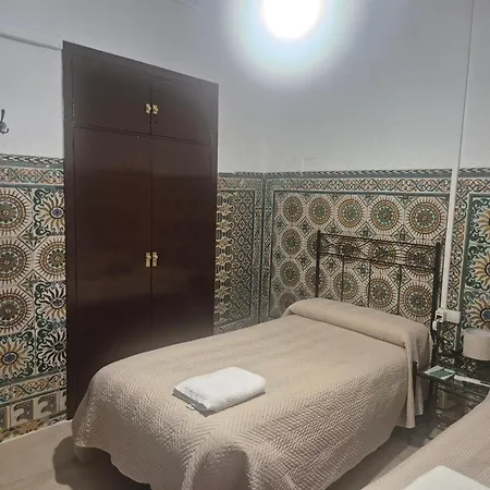 Javier Guest house *
