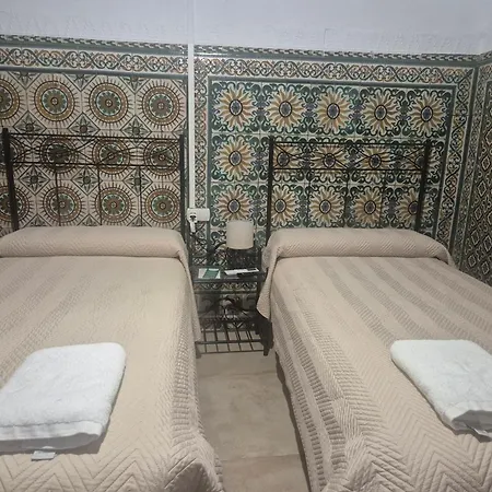 Javier Guest house Seville